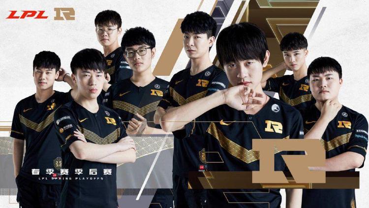 多角度切入 多角度切入