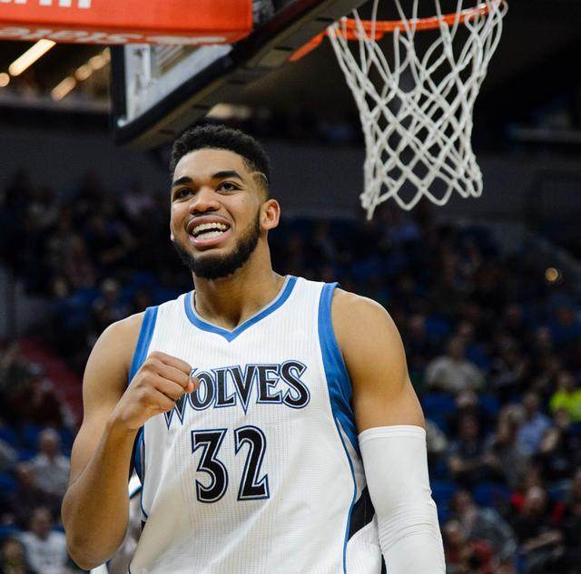 压倒性优势 压倒性优势