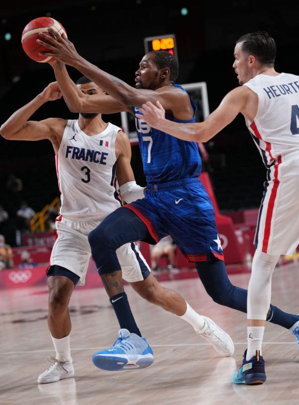 发球质量稳 发球质量稳