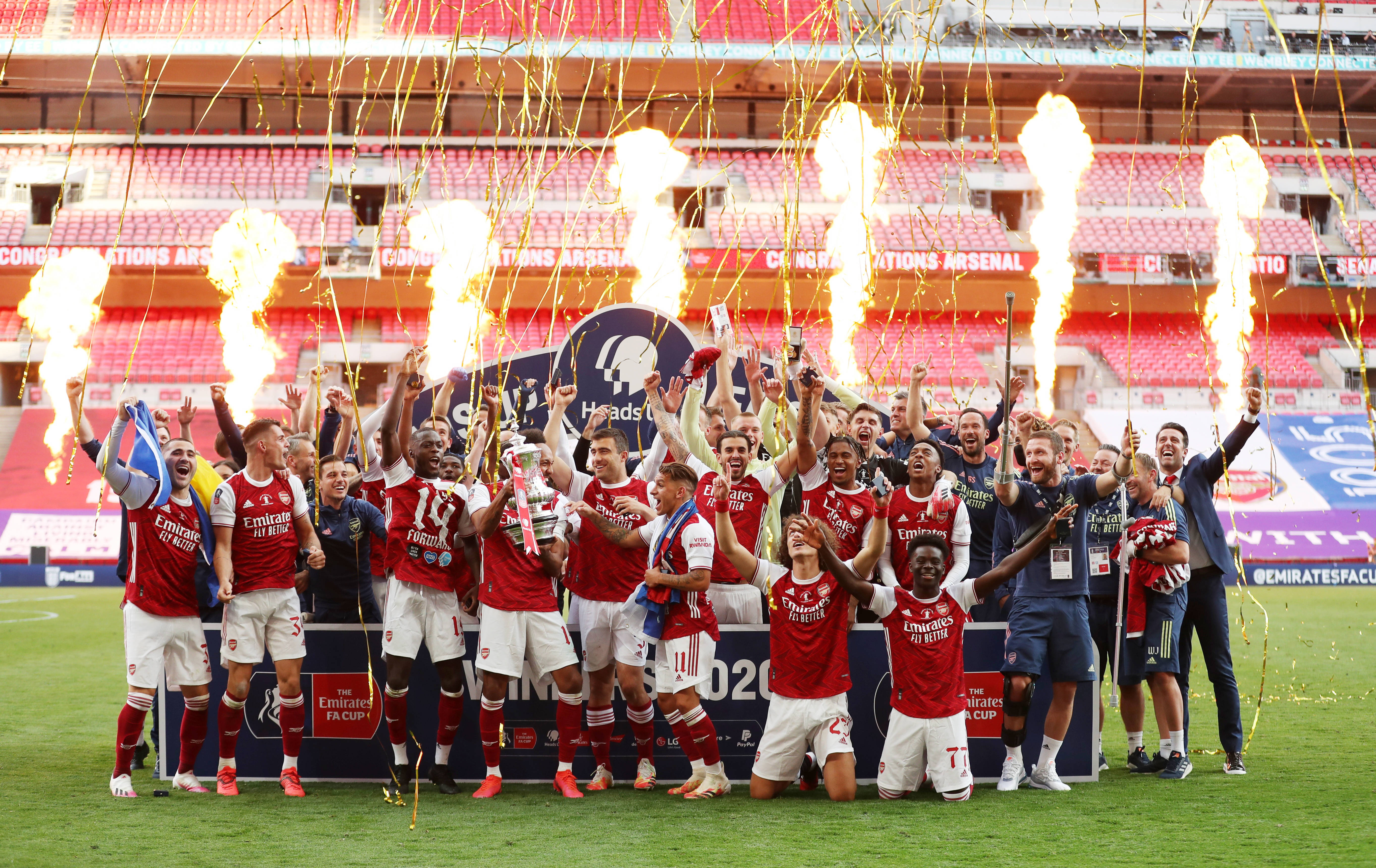 队在后场组 队在后场组